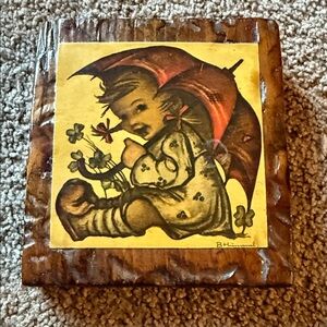 Hummel Brown and Yellow Decorative Plaque